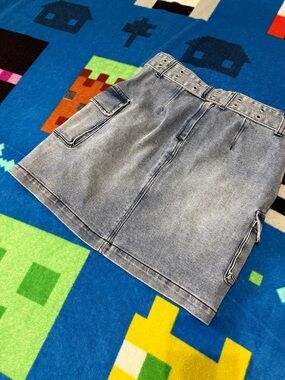 Juicy Couture Women's Belted Cotton Denim Cargo Miniskirt NWT size 27